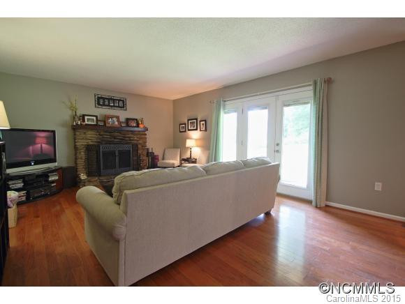 104 Shepard Square Unit 701 - Photo 3