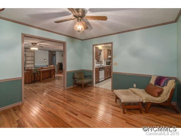 352 Angeline Drive - Photo 5