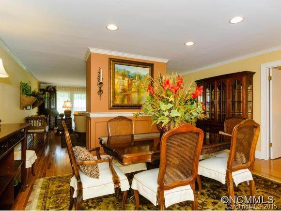 556 Crowfields Lane - Photo 7