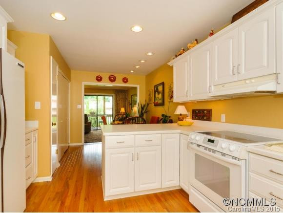 556 Crowfields Lane - Photo 10