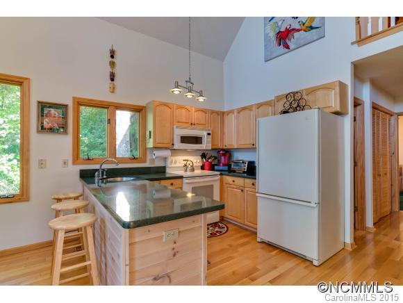 3124 Skyuka Mountain Road - Photo 7