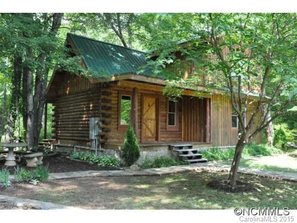 404 Ted Smith Road