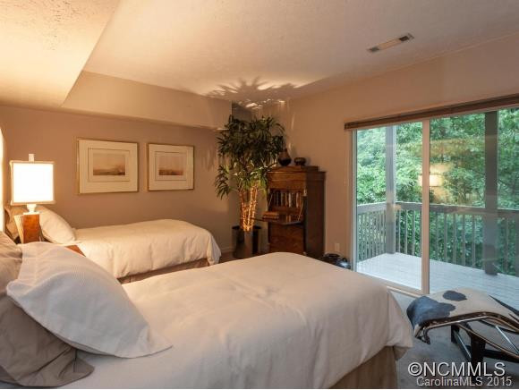 131 Black Oak Drive - Photo 18