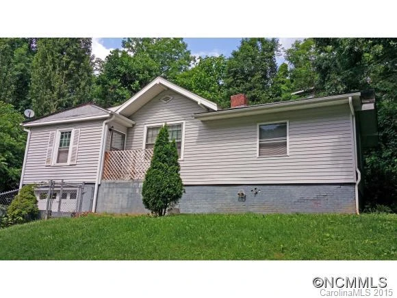16 Wood Avenue