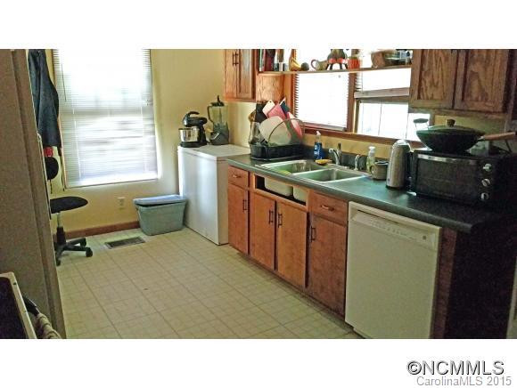 16 Wood Avenue - Photo 3