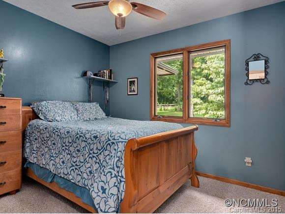 39 Hominy Creek Road - Photo 10