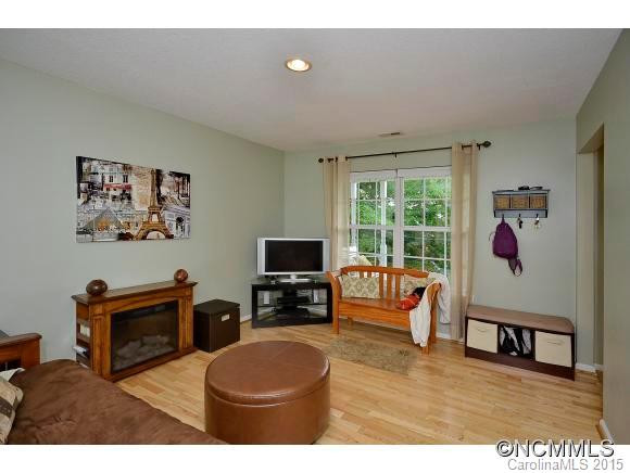 69 Beaver Road - Photo 2