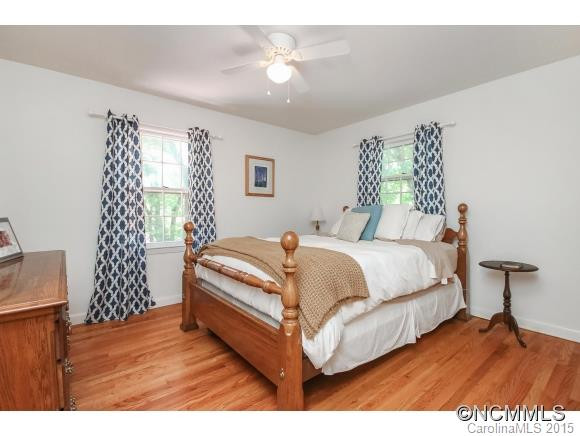 10 Clearbrook - Photo 12