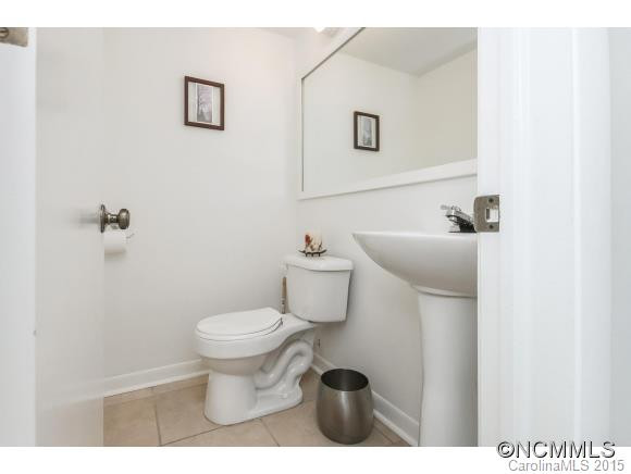 10 Clearbrook - Photo 15