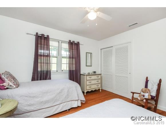 10 Clearbrook - Photo 18