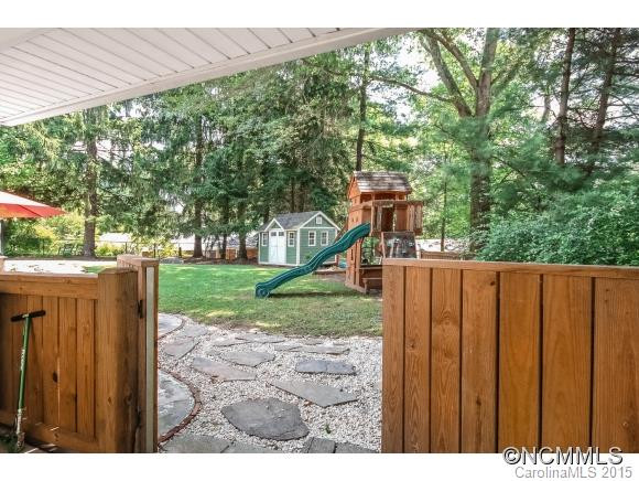 10 Clearbrook - Photo 4