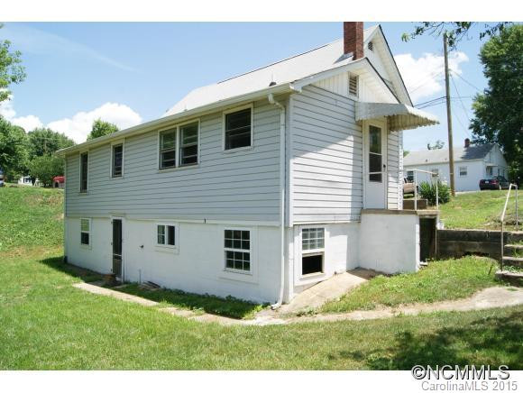 19 Spruce Street - Photo 2