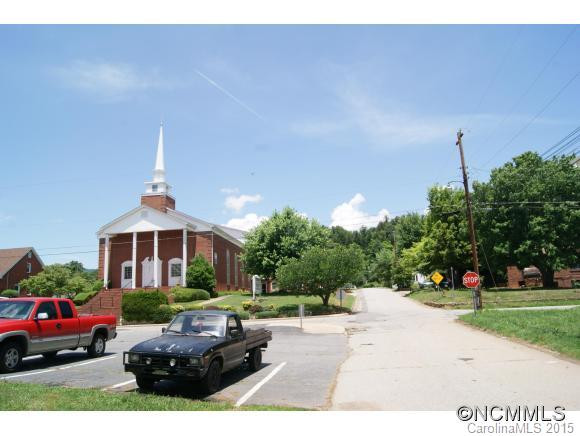 19 Spruce Street - Photo 3