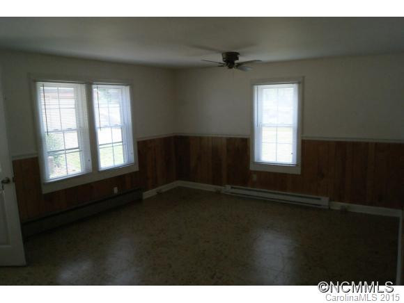 19 Spruce Street - Photo 8