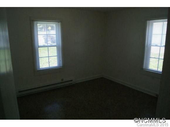 19 Spruce Street - Photo 9