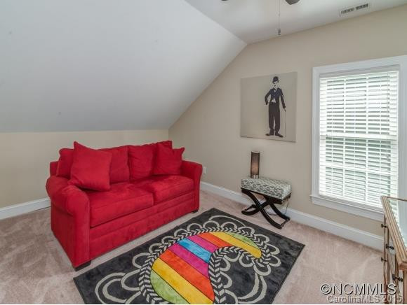 1052 Columbine Road - Photo 13