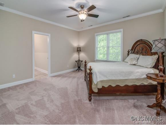 1052 Columbine Road - Photo 18