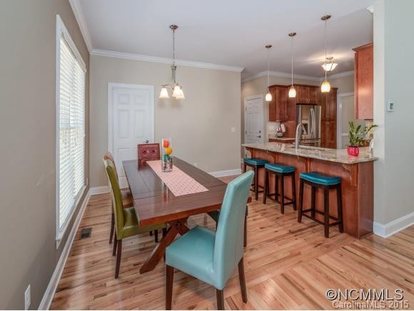 1052 Columbine Road - Photo 6