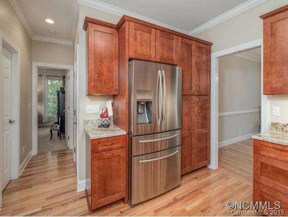 1052 Columbine Road - Photo 8