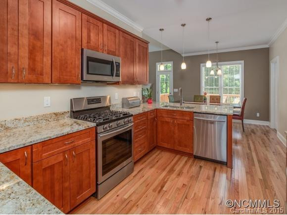 1052 Columbine Road - Photo 9