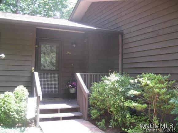 346 Surrey Lane