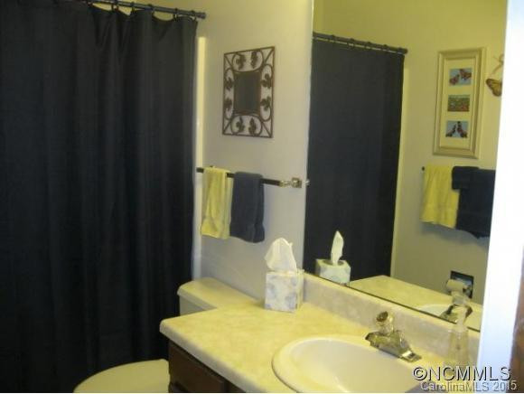 346 Surrey Lane - Photo 15