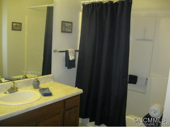 346 Surrey Lane - Photo 19