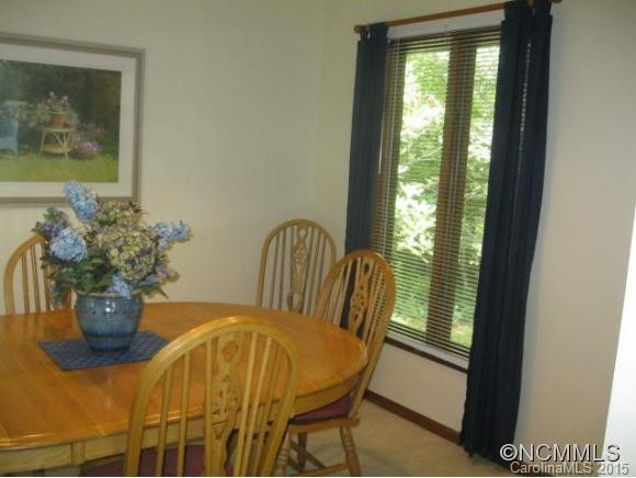 346 Surrey Lane - Photo 9