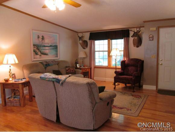 8 Naomi Drive - Photo 2