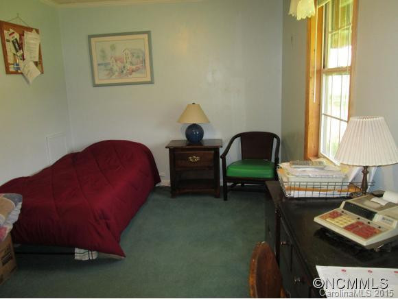 8 Naomi Drive - Photo 12