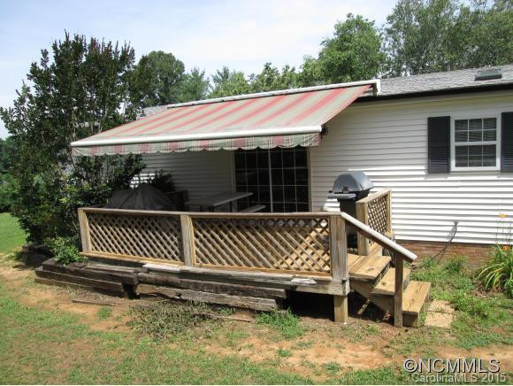 8 Naomi Drive - Photo 16