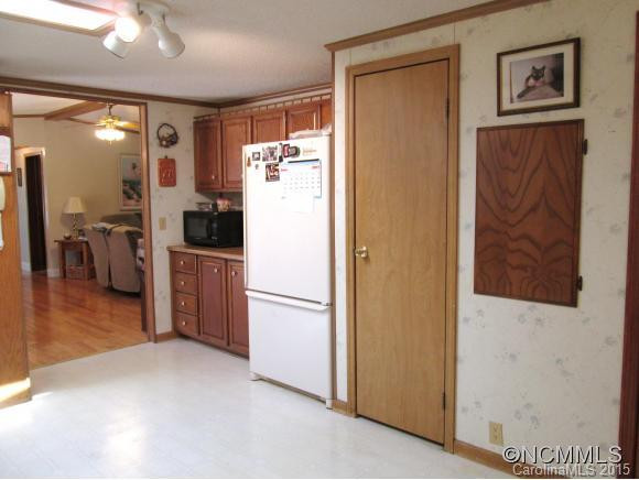 8 Naomi Drive - Photo 7