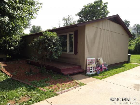 135 South Grove - Photo 2