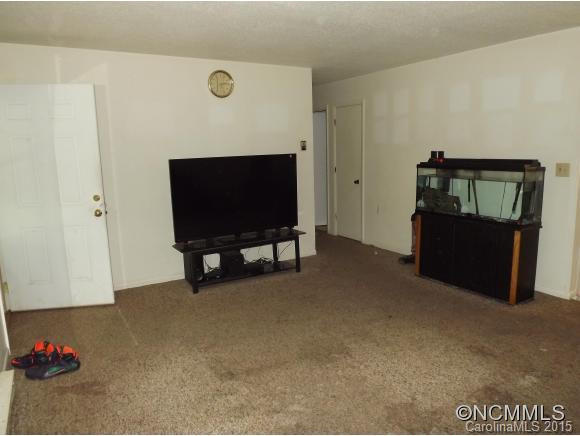 135 South Grove - Photo 7