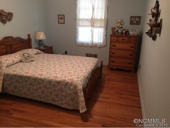 1760 Bulling Creek Rd - Photo 17