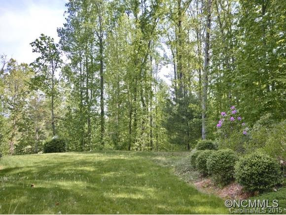 504 CLAREMONT  DRIVE - Photo 13