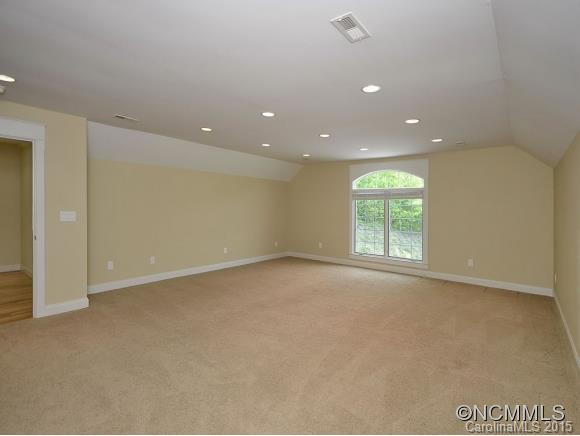504 CLAREMONT  DRIVE - Photo 20