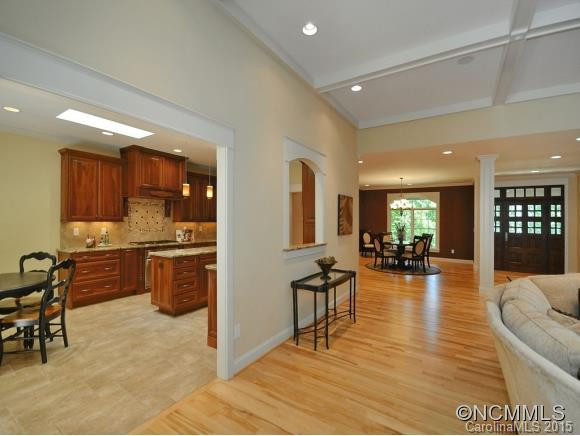 504 CLAREMONT  DRIVE - Photo 7