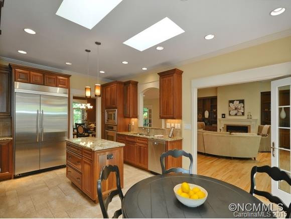 504 CLAREMONT  DRIVE - Photo 9