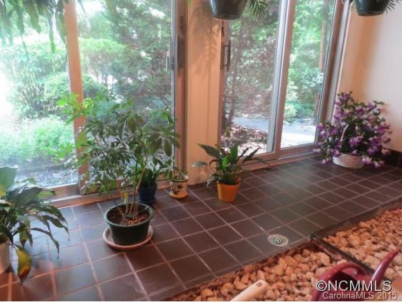 357 Campbell Drive - Photo 9