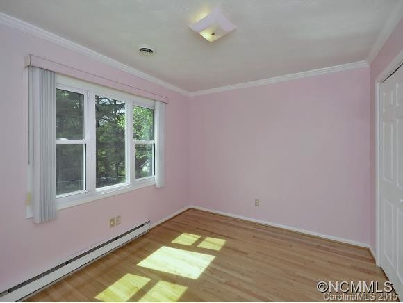 21 APPLE LANE - Photo 7