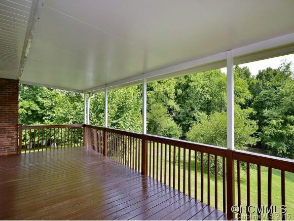 21 APPLE LANE - Photo 9