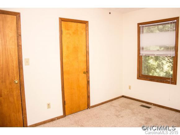 121 Chatham Rd. - Photo 13