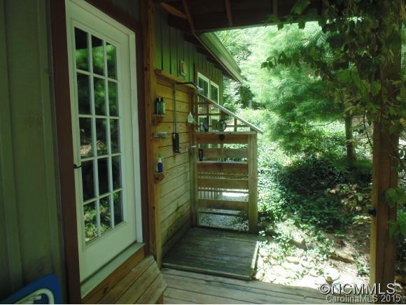1832 Upper Ridgewood Blvd - Photo 18