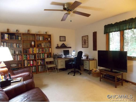 60 Dotsuwa Court - Photo 11