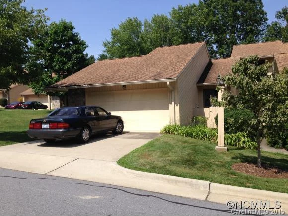120 Cloverleaf Lane