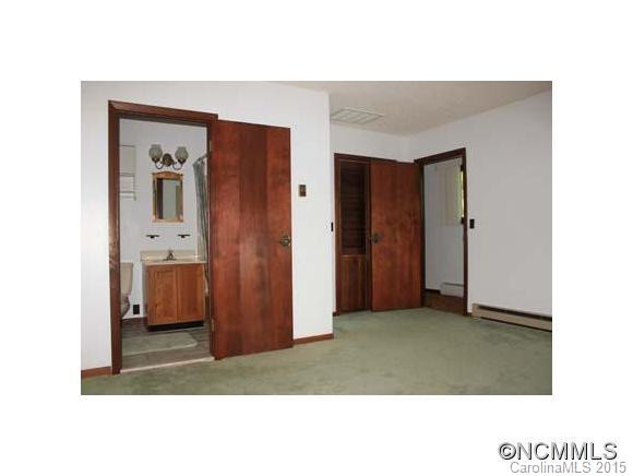 50 Elizabeth Lane - Photo 11