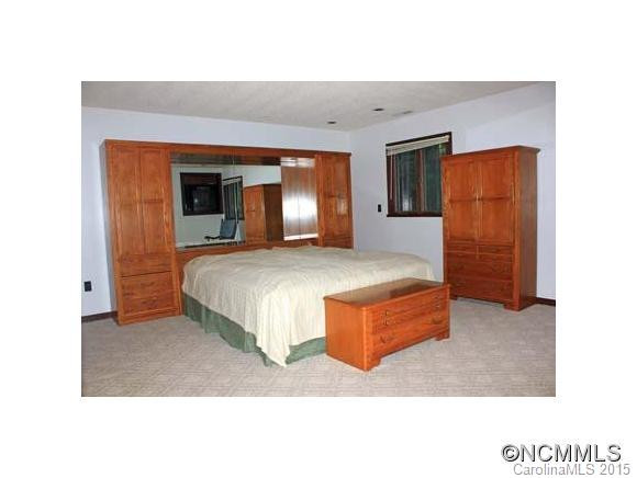 50 Elizabeth Lane - Photo 9
