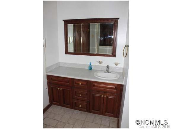 50 Elizabeth Lane - Photo 10