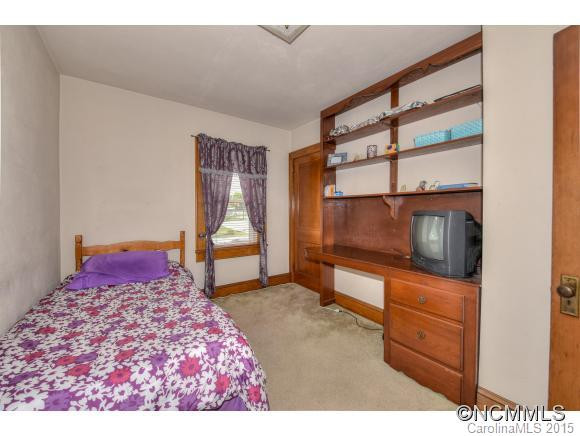 205 Newfound Street - Photo 17